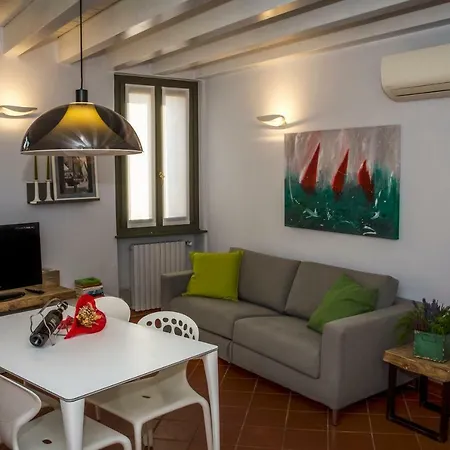 Goccia Di * Desenzano del Garda